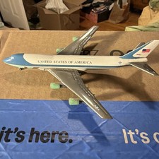 HERPA WINGS BOEING 747-200 AIR FORCE ONE No Box picture