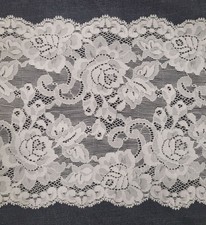 Vintage White Rose Galloon Lace Trim 6.5