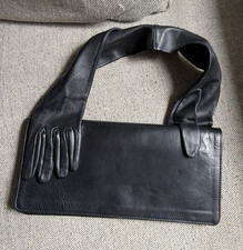 Maison Margiela famous “Hands” Bag from circa 2010s picture