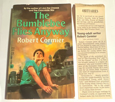 Bumblebee Flies Anyway Robert Cormier 1984 1st Laurel Leaf PB w Obituary picture