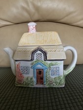 Vintage Ceramic Novelty English Cottage Tea Pot picture