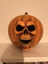 NWOT Halloween II Michael Myers Light-Up Pumpkin Statue From Spirit Halloween picture