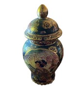 Vintage Hand Painted Satsuma Style Porcelain Japanese Vase 6 Inches picture