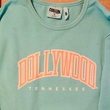 Coastal Color MV Sport Dollywood Tennessee Graphic Crewneck Sweatshirt Women 2XL picture