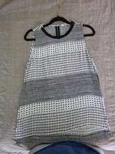 Madewell Sleeveless Black And White Tank. picture