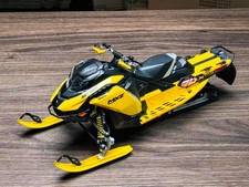 1/12 Diecast Masters Ski-Doo MXZ XRS 20th Anniversary/20e Anniversaire Premium picture