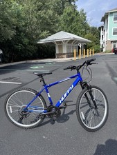 Huffy Rock Creek 26 inch Mountain Bike - 56301P7 (Blue) picture