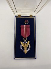 Original 1944 BB&B *Presidential Medal for Merit* with case  picture