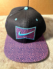 Nike SnapBack SB purple/pink safari pennant, Blue on snap, RARE Great shape picture
