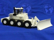 EMD N144 Melroe M870 Wheel Dozer - White 1/50 MIB picture