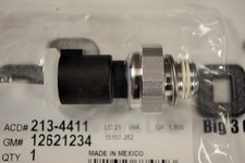 213-4411 Pontiac G8 GMC Yukon Oil Pressure Sensor Switch GM OEM 12673134 ACDelco picture
