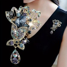 Vintage Crystal Flower Brooch Pin Elegant Women Lady Party Banquet Jewelry Gifts picture