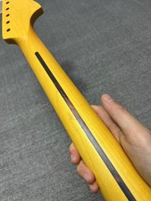 AAA Large Reverse headstock Electric guitar neck 22Frets Yellow maple Bone Nut picture