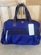 Lululemon Weekend Warrior Bag NWT Blue Black Houndstooth    Clo picture
