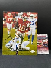 TYREEK HILL KANSAS CITY CHIEFS SIGNED 8X10 PHOTO JSA WITNESS COA RUN NO SHOE picture