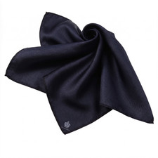 $195 NWOT Dolce&Gabbana Midnight Blue Silk Pocket Square Italy 13