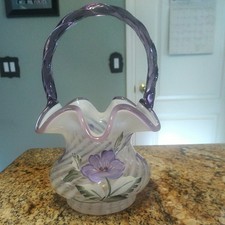 Rare FENTON (H/P) SIGNED BY M.YOUNG GLASS BASKET WHITE PURPLE BEAUTIFUL picture