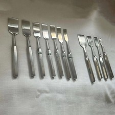 V. Mueller Hibbs Curved And Straigh Set Of 11 Pieces Orthopedic Osteotome picture
