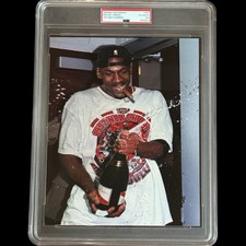 1997-Chicago Bulls-MICHAEL JORDAN-PSA TYPE 1 PHOTO-Championship Celebration picture