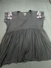 Torrid Super Soft Knits Floral Embroidered Lace Sleeve Top Size 4 picture