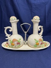 Vintage Arnel's Mushroom Design Oil & Vinegar Set  READ DESCRIPTION picture