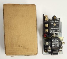 Joslyn Clark 713UPD-76 PMT Pneumatic Timing Relay - 10 Amp, 600 VAC - Open Box picture