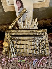 RARE and GORGEOUS🖤⭐️GOLD FILIGREE BRAHMIN “ANNA” TASSELED CLUTCH/WRISTLET picture