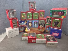 25 Vintage Grolier/keepsake Disney’s Christmas Magic Ornaments  picture