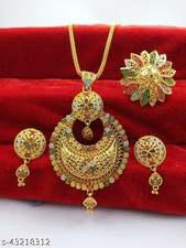South Indian Traditional Gold Plated Bridal Necklace Set with Earrings for Women picture