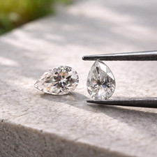 2pcs 8x12mm Pear cut D color IF Clarity  Loose Lab grown Diamond GIE Certified  picture