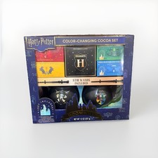 Harry Potter Hogwarts Color-Changing Cocoa Gift Set 2 Mugs Wands Hot Chocolate picture