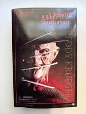 Sideshow Collectibles A Nightmare on Elm Street Freddy Krueger 12