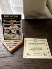 1971 Topps Roberto Clemente #630 Porcelain Baseball Card with Stand VERY RARE picture
