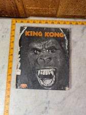 Vintage King Kong By Ian Thorne - Crestwood House Monsters Book picture
