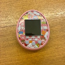 Tamagotchi Meets Sanrio pink version japanese picture