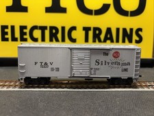 Rare Tyco Mantua RCA Silverama 40’ HO Boxcar, All Steps, 1950’s picture