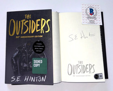 SE S E HINTON SIGNED THE OUTSIDERS 50TH ANNIVERSARY EDITION HARDCOVER BOOK BAS picture