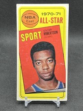 1970-71 Topps #114 Oscar Robertson NBA East All-Star HOF Vintage Card VG-EX picture