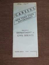VINTAGE 1944 WWII ERA CAREERS IN NEW YORK STATE GOVERNMENT BOOKLET BULLETIN picture