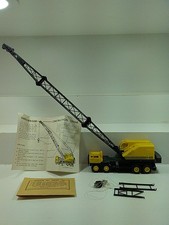 Lionel 6828 Vintage P&H Harnischfeger Truck Crane picture