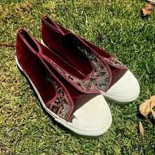 VANS Vintage Velvet in burgundy w/ Aztec design-for COLLECTION only MADE IN USA picture