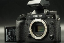 Fujifilm Fuji X-T2 Mirrorless Digital Camera -1 cut?- #12160 picture
