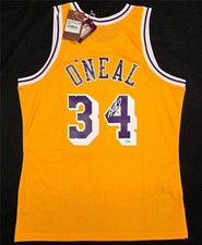 Shaq Shaquille O'Neal signed 1996-97 M&N Lakers Jersey autograph Fanatics picture