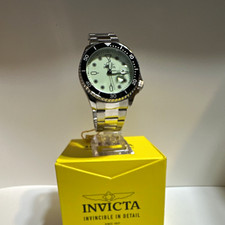 Invicta Pro Diver 40-43.9mm White Dial Quartz 200m Black Bezel SS w/ Box picture