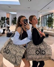 NWT Authentic ALO Yoga Tote Bag Gray Tie-Dye Cotton Canvas Large Gym Travel picture