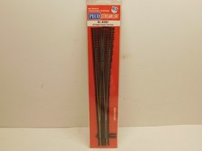 Peco HO Scale SL-8381 Code-83 #8 Right-Hand Turnout Insulfrog - New in Package picture