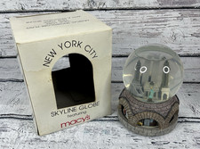Macys New York Skyline Snow Globe w/Twin Towers in Box - Frank Sinatra Music Box picture