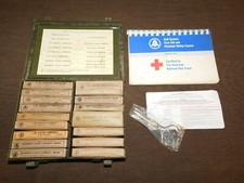 VINTAGE 1964 1966 BELL SYSTEM TELEPHONE METAL FIRST-AID KIT BOX COMPLETE picture