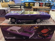 GMP 1970  Plymouth Road Runner PLUM CRAZY CONVERTIBLE 440 LIMITED 1:18 18810 picture