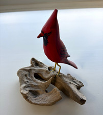 Cardinal Bird Figurine Statue on Driftwood Wood  5 inc high by 5.5 inc wide picture